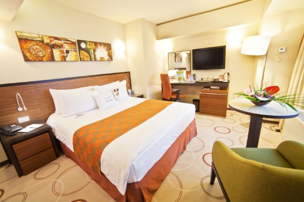 Hotel DoubleTree by Hilton Bucharest - Unirii Square
